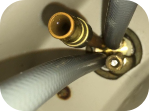 洗面所の蛇口の交換の仕方