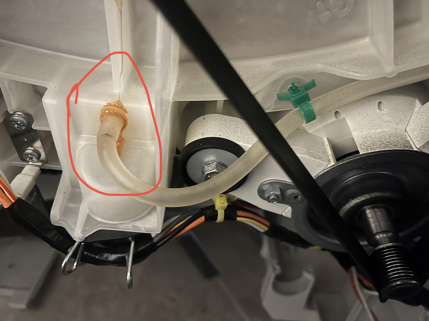 パナソニックドラム式洗濯機のＵ１１は水位センサーが原因