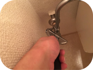 主婦でも出来る！手軽に便座を交換する方法