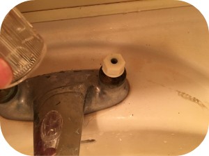 水道屋が教える！簡単に蛇口のハンドルを交換する方法