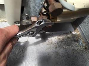女性でも出来る!引っ越し時のエアコンの取り外し方