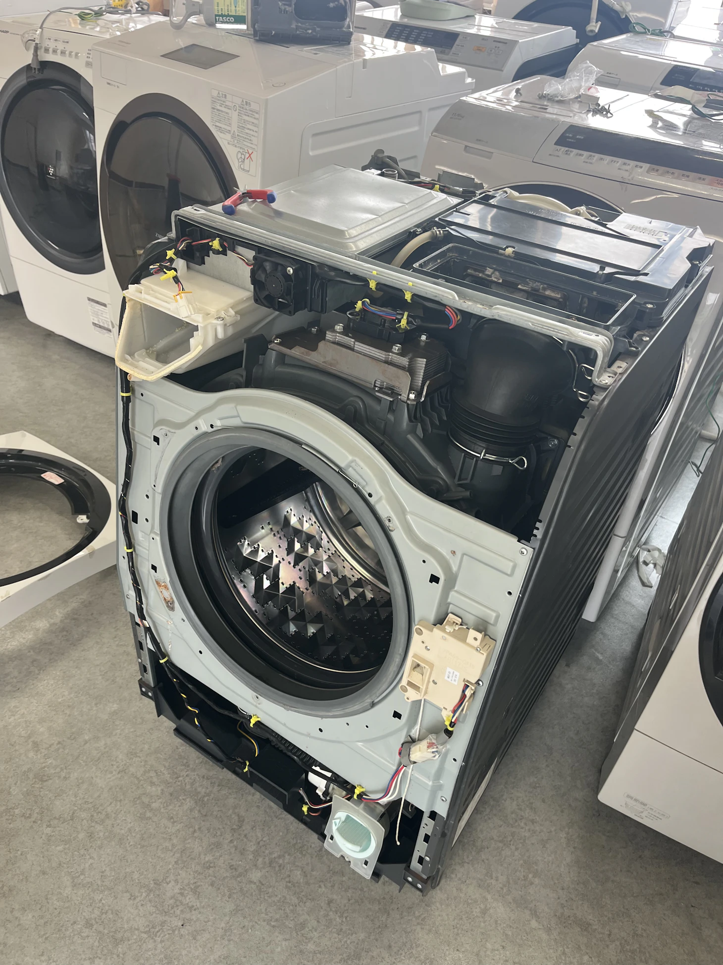 洗濯機に水がたまらない・溜まらない原因と修理費用をプロが徹底解説！自分でできる診断フローから構造別メカニズムまで