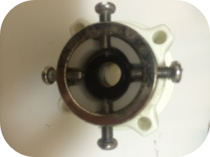 洗濯機の給水ホースから水漏れしている場合の修理方法