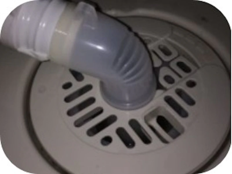 超簡単！洗濯機の排水口つまりを解消する手順
