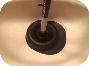 効果抜群！洗面所の排水溝つまりの解消法