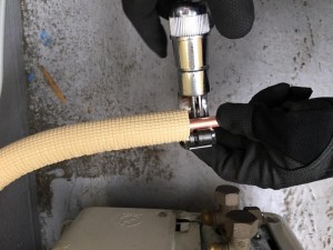 実は凄く簡単！エアコンポンプダウンの方法