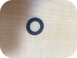 洗面台の床から水漏れしている時に確認すべきポイント