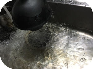 流しのつまりを一瞬で解消する５つの簡単な方法