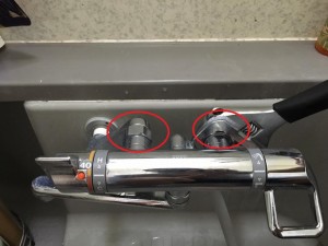 風呂の蛇口から水漏れしている場合の対処法