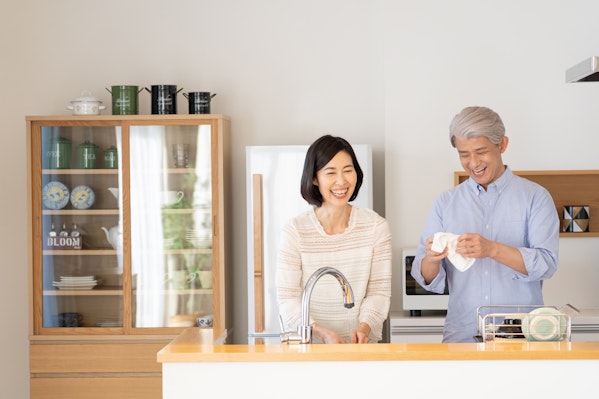 役割分担する夫婦