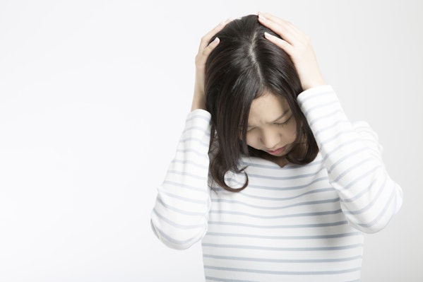ダブル介護に悩む女性