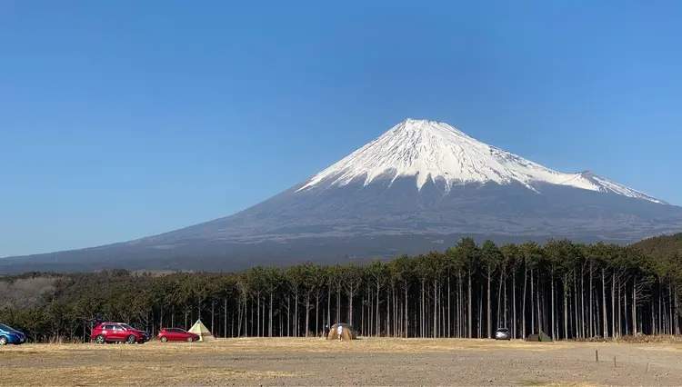 【壯麗絕景露營體驗！】富士山與夜景交織的難忘回憶