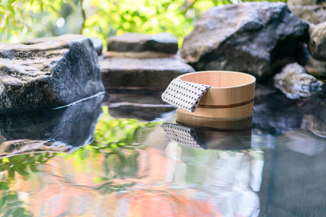 離れ之湯 あけび