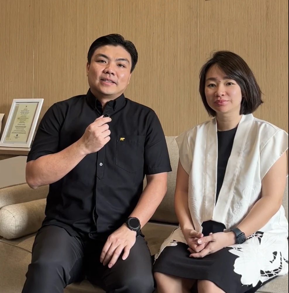 <p>Pak Tommy &amp; Bu Natasha - Owner PT Adi Raha Dani</p>