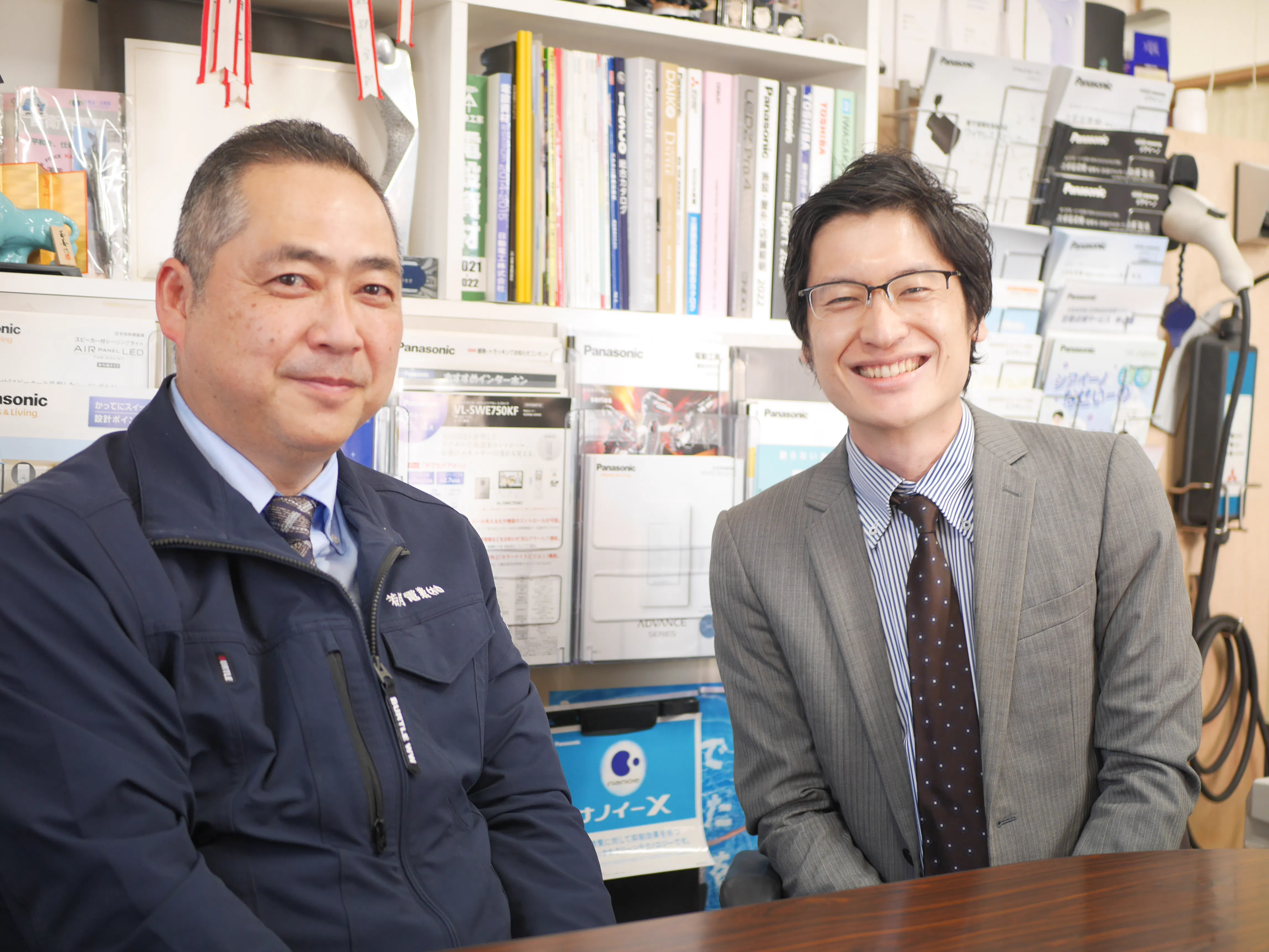 <p><span style="color:#000000">若月電業有限会社</span><br><span style="color:#000000">船田社長</span></p>