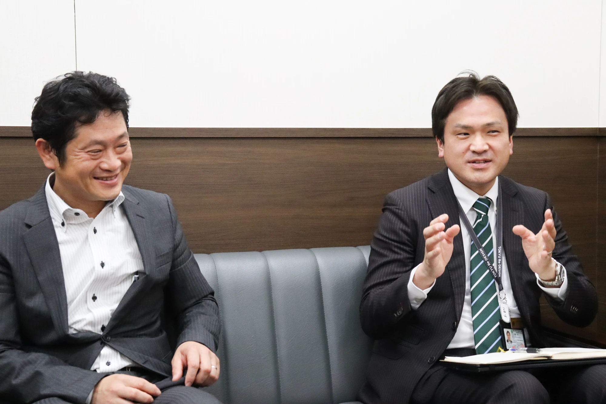 <p>株式会社東急コミュニティー<br>事業創造本部 関連事業部 事業推進部 コンシューマー企画室 <br>ソリューションチーム　リーダー　中林政人様（左）<br><br>ソリューションチーム　廣瀬克也様（右）</p>