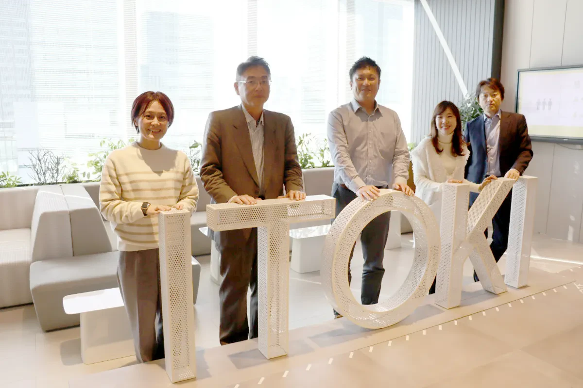 <p><strong>Mr.Takayuki Kakuno: </strong>General Manager (Tokyo Base), Logistics Department, Engineering Management Division<br><br><strong>Ms.Nanako Iwase: </strong>Logistics Procurement Section, Procurement Department, Engineering Management Division, Digital Business Department, DX Management Division, Business Reform Section 3</p>