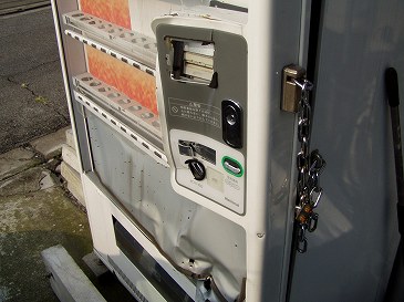 壊れた自販機