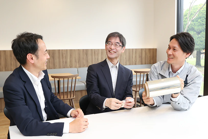 加田さん、吉野さん、清水さんの写真