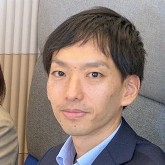 写真右:辻林(つじばやし)さん