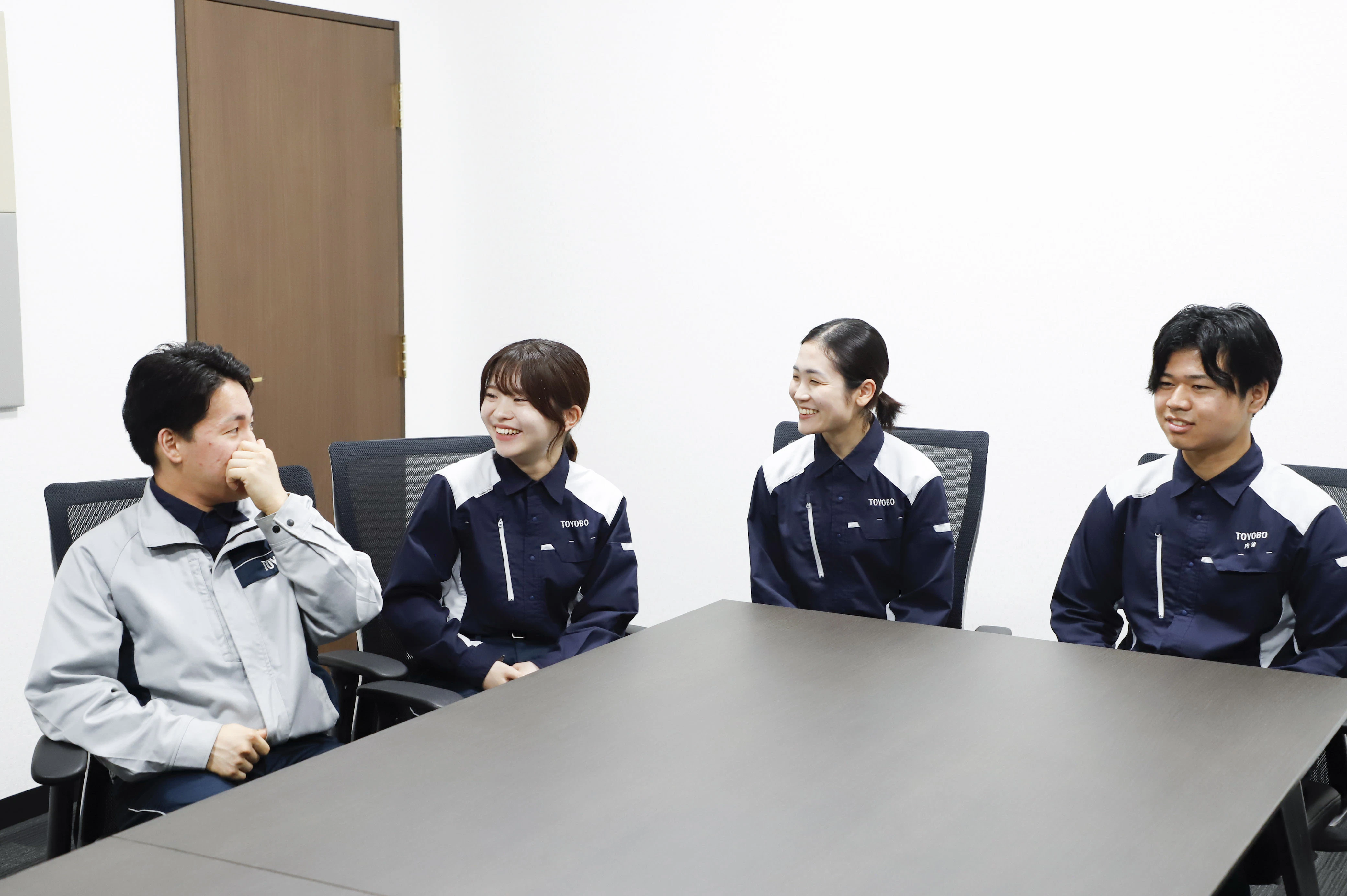 4人の集合