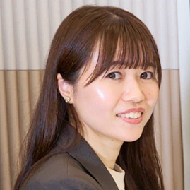 写真左:吉見(よしみ)さん