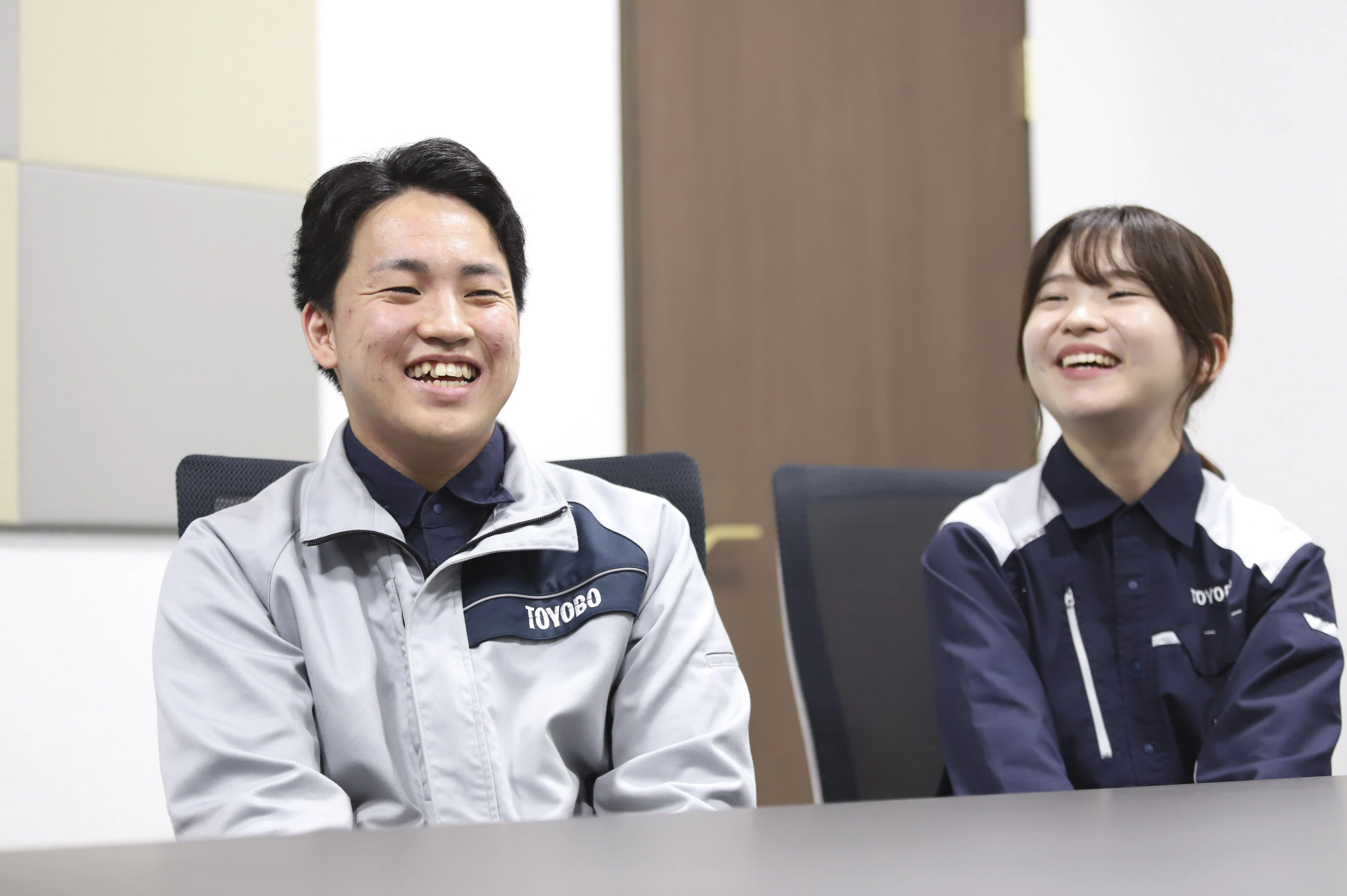 田邉さんと十時さんのインタビュー風景