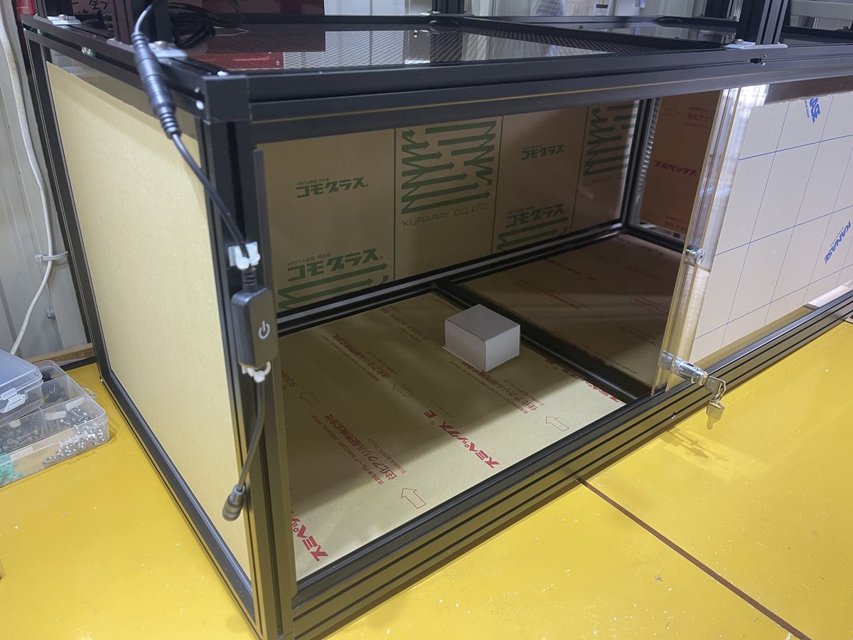 【重厚ブラック×特注天板】C100&A100の2段重ね特注ケージ納品事例をご紹介！✨🦎の画像