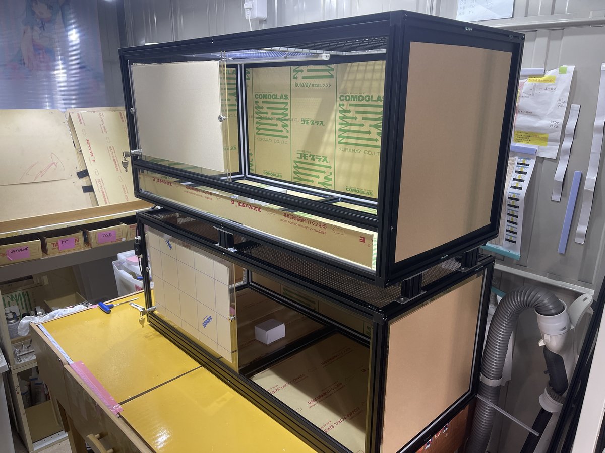 【重厚ブラック×特注天板】C100&A100の2段重ね特注ケージ納品事例をご紹介！✨🦎の画像