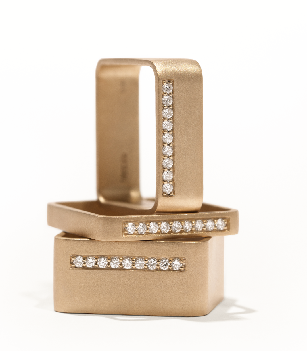 QUADRA COLLECTION content 3