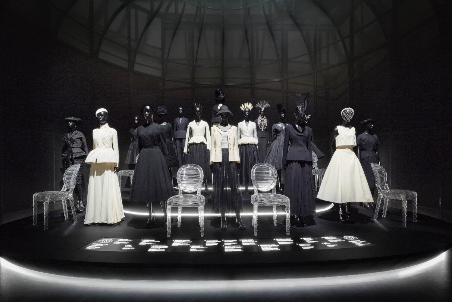 CHRISTIAN DIOR: DESIGNER OF DREAMS_index