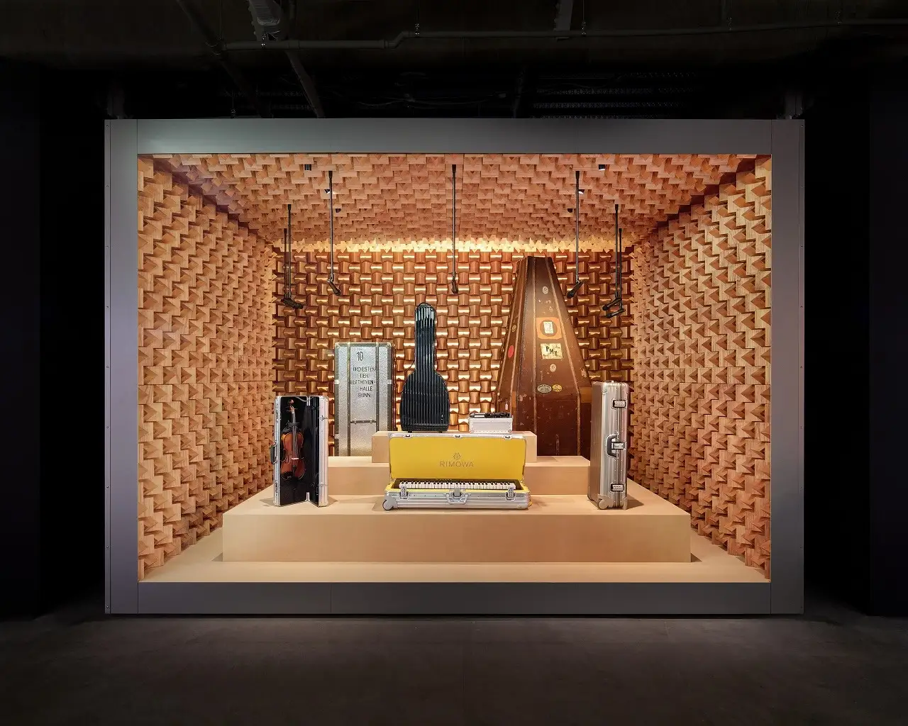 RIMOWA「SEIT 1898」_index