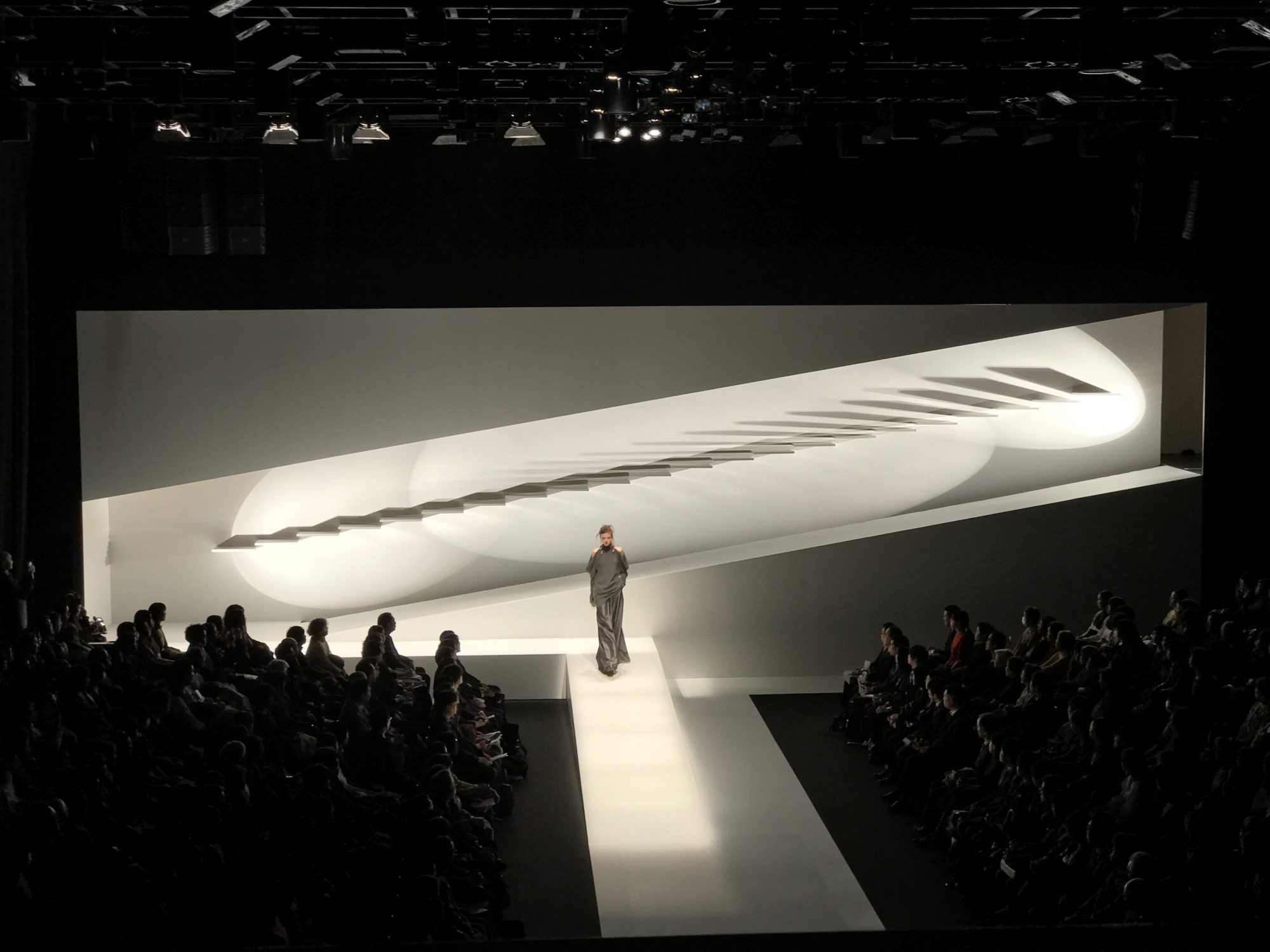 HIROKO KOSHINO AW 2017 Collection Show