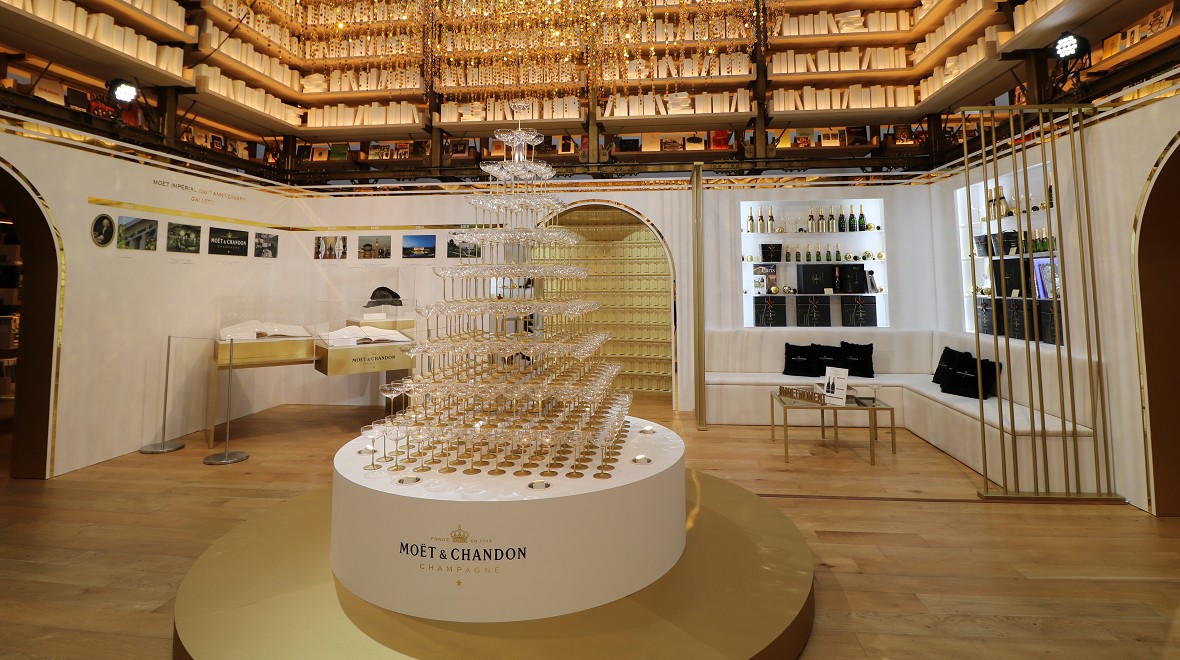 MOËT & CHANDON CHRISTMAS POP-UP 2019_index
