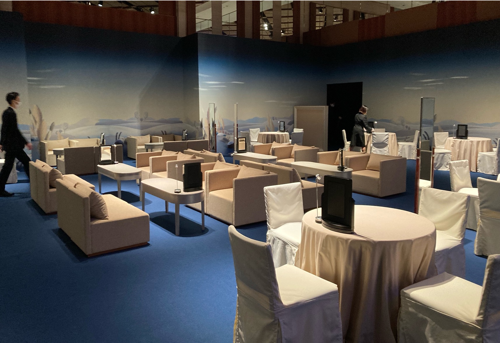 Van Cleef and Arpels Christmas Event_index