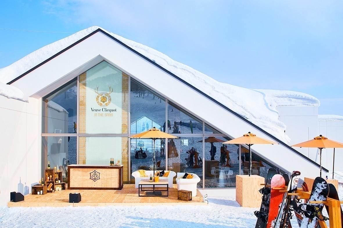 Veuve Clicquot “In the Snow”_index