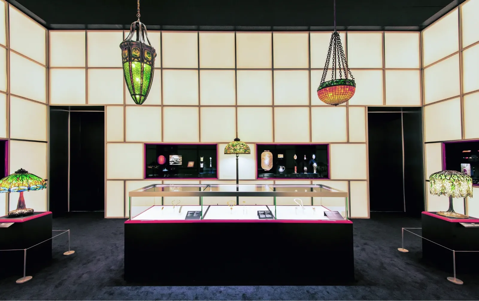 Tiffany Wonder Exhibition_index