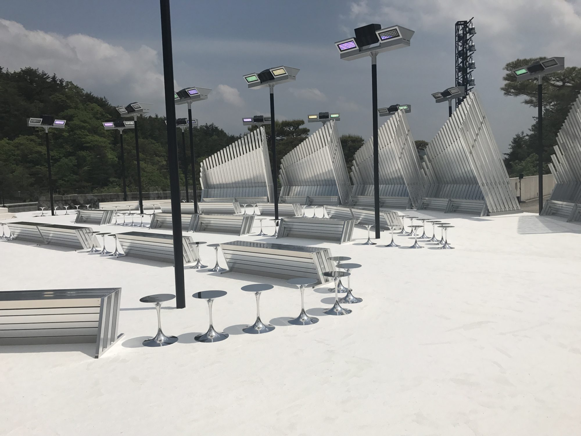 LOUIS VUITTON Cruise 2018 Show_index