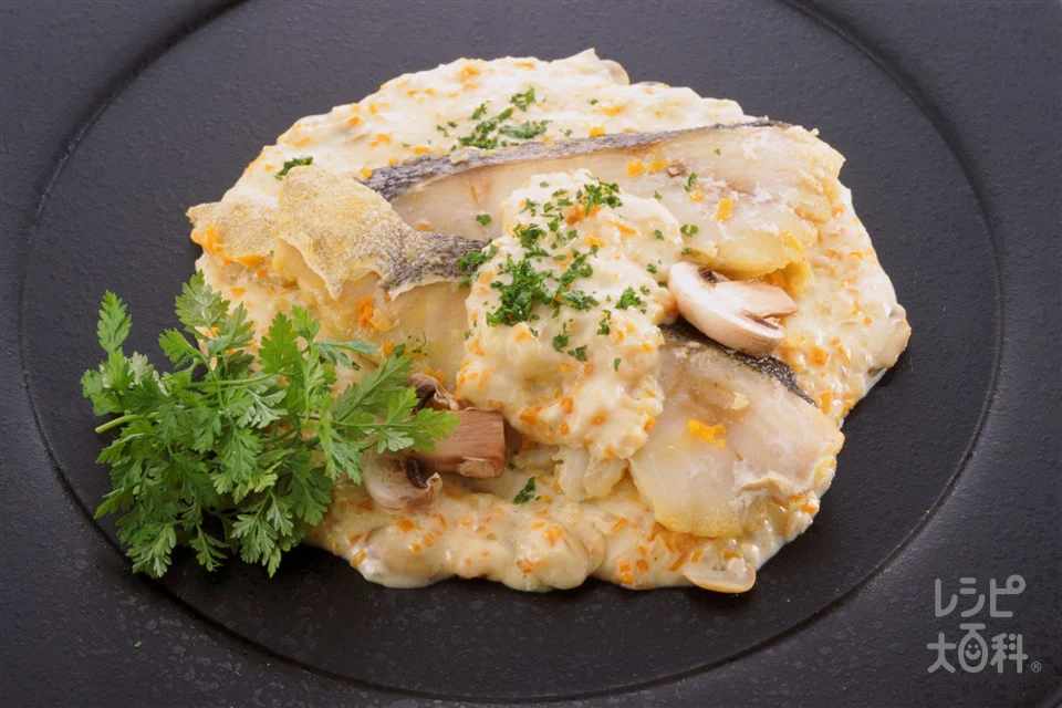 白身魚の蒸し煮 クリームソースがけ
