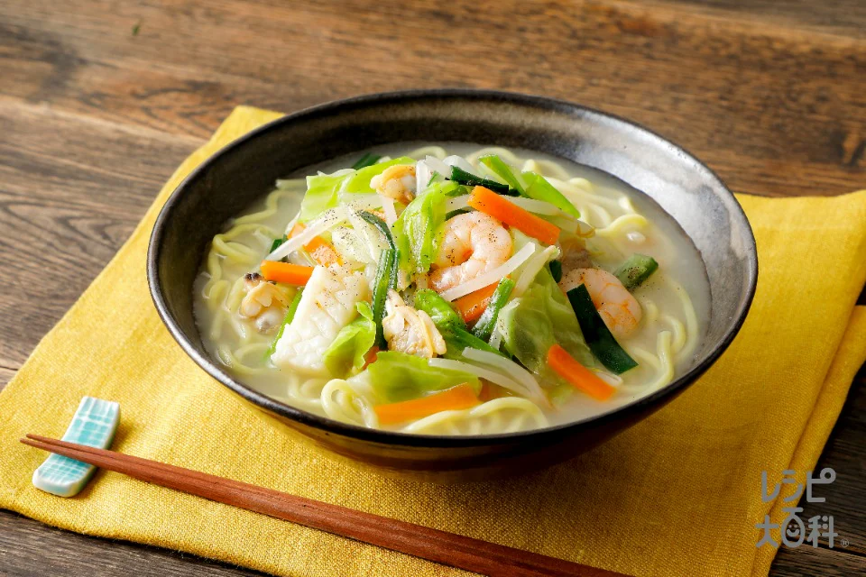 野菜たっぷりちゃんぽん風ラーメン