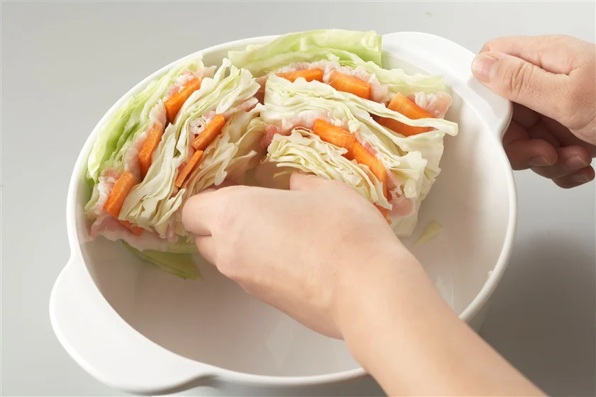 豚バラとキャベツの重ね蒸し鍋のつくり方_3_3