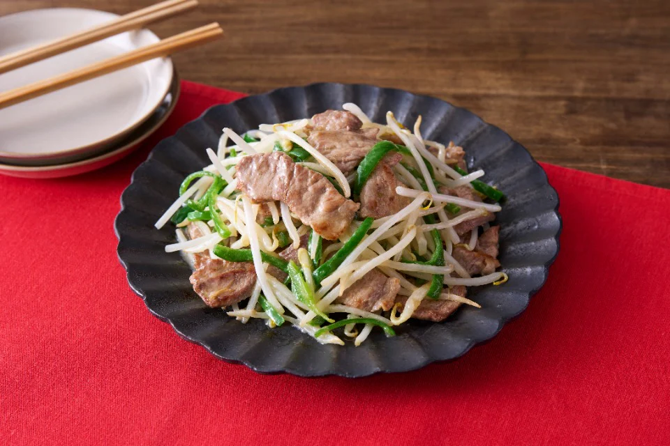 材料3つで!豚こま香味炒め