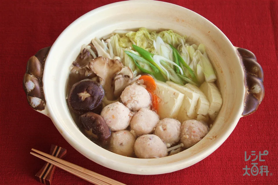 きのことつくねだんご鍋(鶏だし・うま塩)