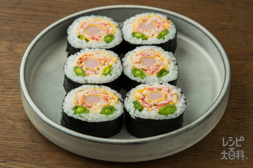 お花のサラダ風巻き寿司~魚肉ソーセージ~