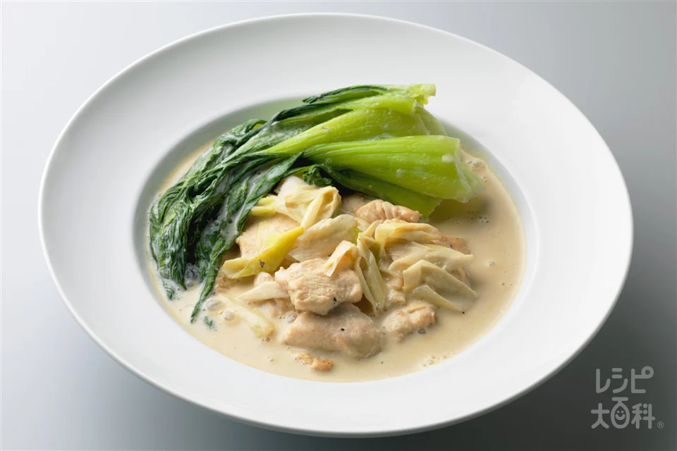 鶏肉とチンゲン菜の豆乳煮