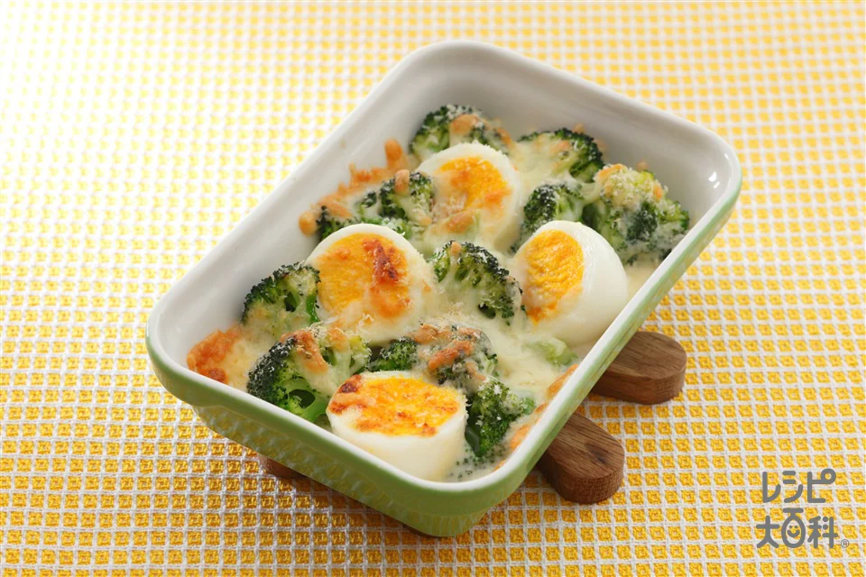 ゆで卵と野菜のチーズ焼き
