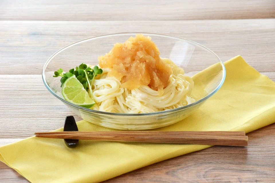 氷みぞれつゆ　鶏だしゆず風味そうめん