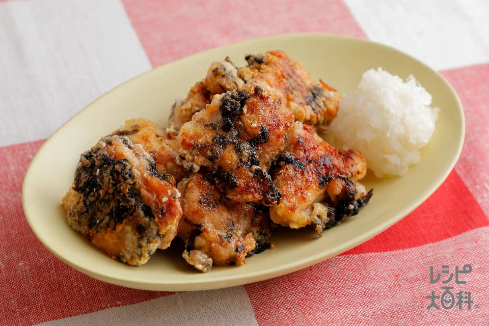 ごま油香る！鶏もも肉のもっちり甘辛焼き　大根おろし添え