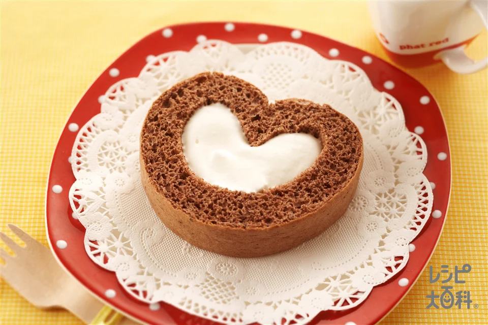 ハートのココアロールケーキ