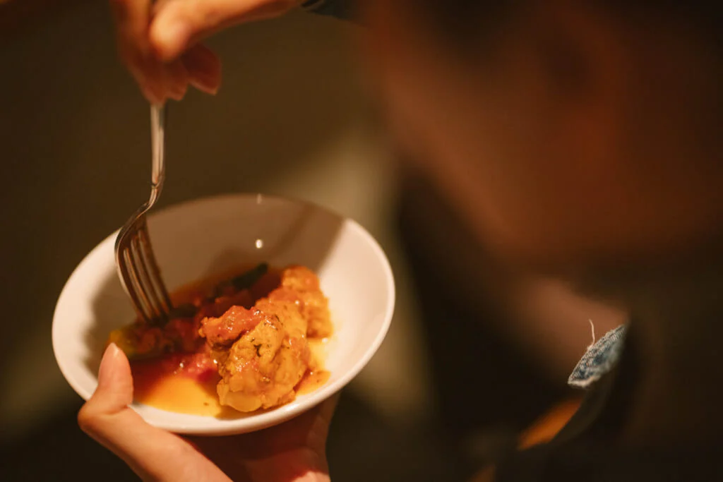 営業前にもかかわらず、事前に仕込んでくださっていた「フランゴ・コン・キアーボ」を実食させていただくことに。